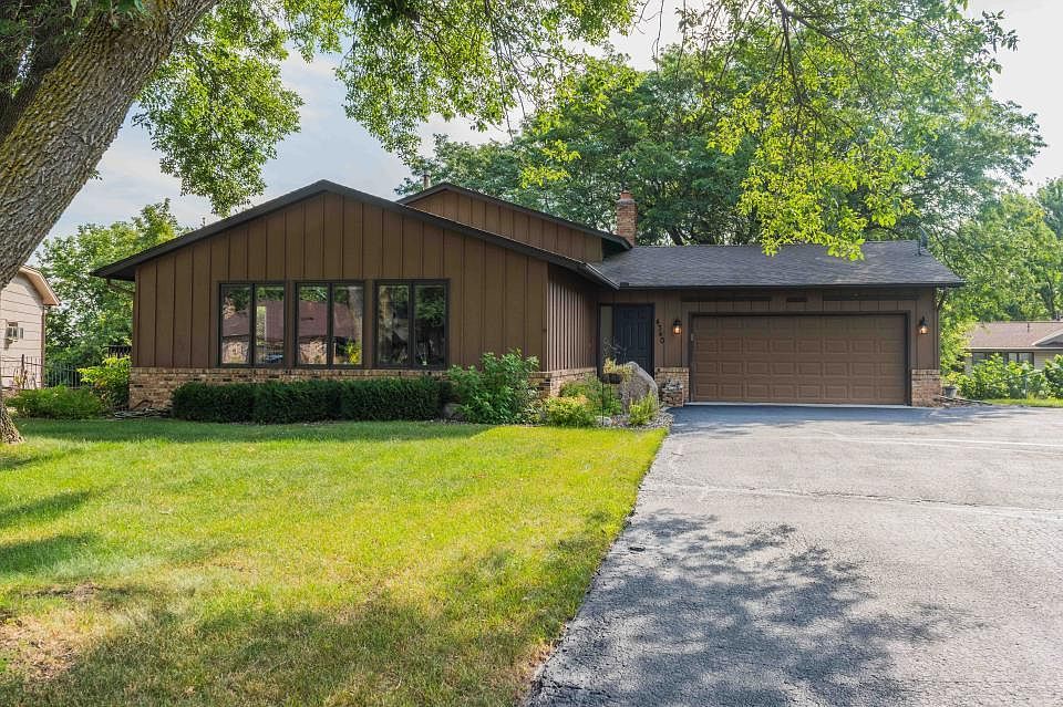 1st image of 4340 College Heights Cir