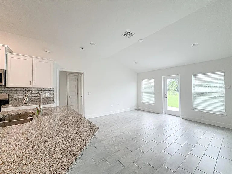 2680 Averland Loop — Photo 2