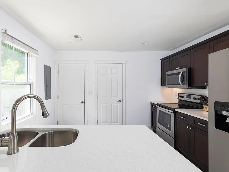 2703 Oneal Dr — Photo 8