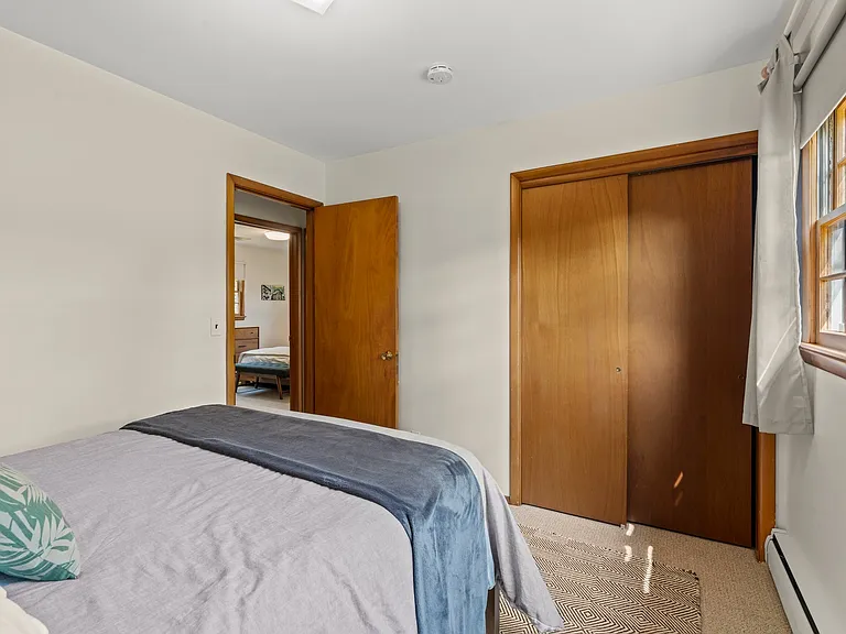 23 Jonathan Way — Photo 14