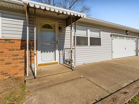 4th image of 231 Hopkins Rd