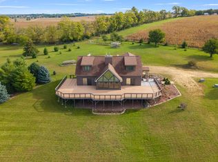 14949 Saunders Rd, Pecatonica, IL 61063
