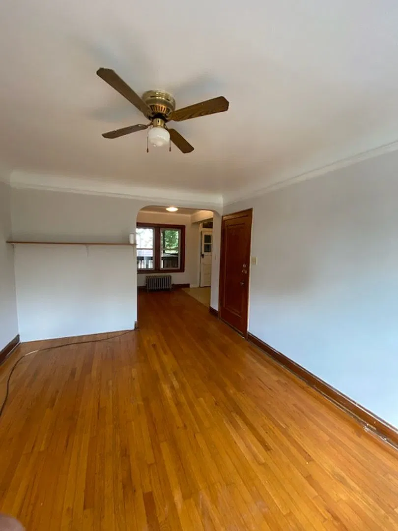 Studio, $1,075 — Photo 1