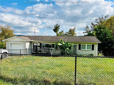 5312 Monta Vista Dr, Cross Lanes, WV, 25313