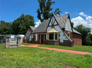 656 N Bridge St, Elkin, NC 28621