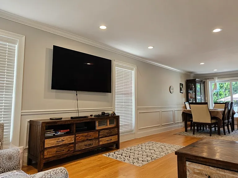 11 Arnold St #11 — Photo 5