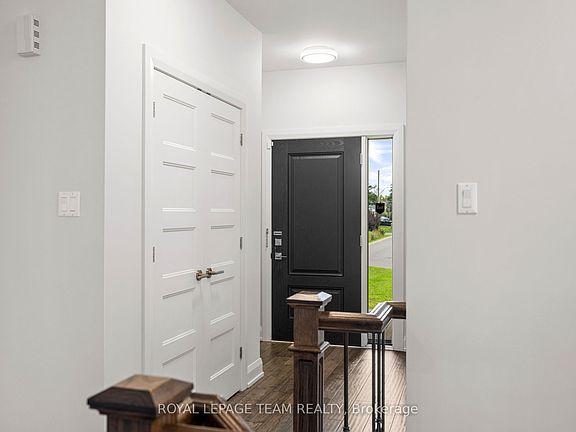 4th image of 481 Lancaster Ln