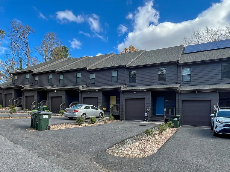 1525 Birnam Dr — Photo 22