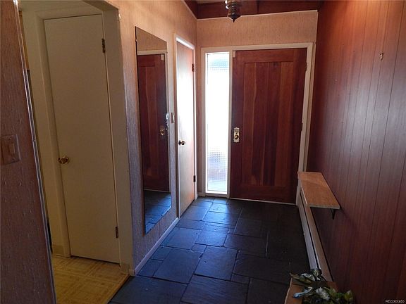 2nd image of 525 Comanche Dr