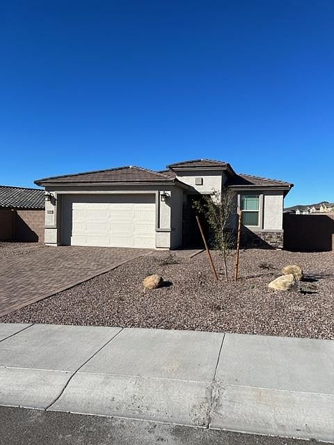 1st image of 32086 N 124th Dr