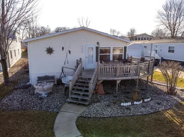 1212 Sunshine Run, Arnolds Park, IA 51331