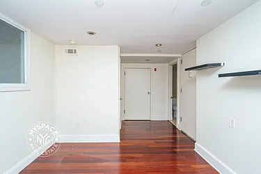 Rented by MySpaceNYC