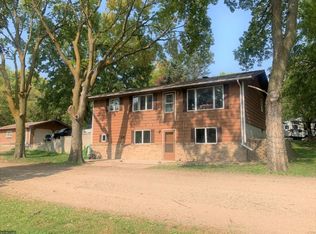 7009 50th Ave SW, Montevideo, MN 56265