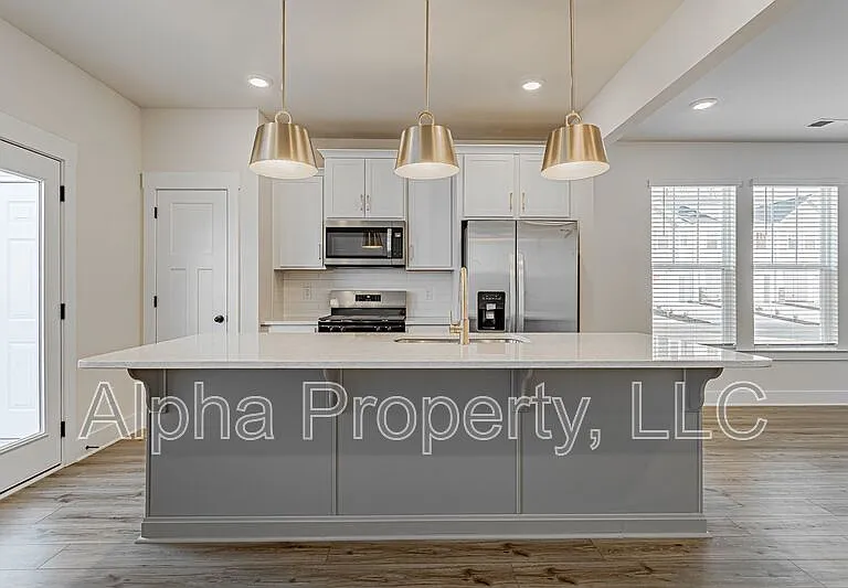 451 Hazelcote Rd — Photo 8
