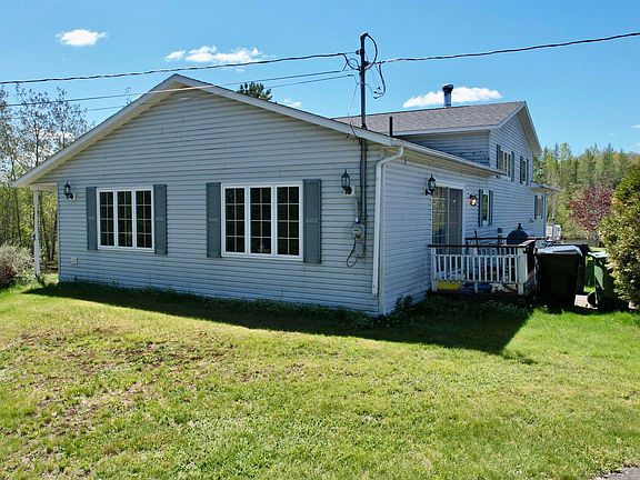 3rd image of 2901 Wyvern Rd