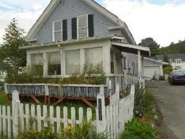 741 Main St, Proctorsville, VT 05153