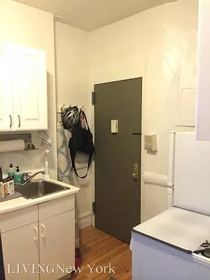 Rented by Living New York | media 22