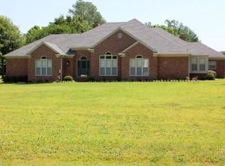 876 Woodland Trace Ln, Cordova, TN 38018