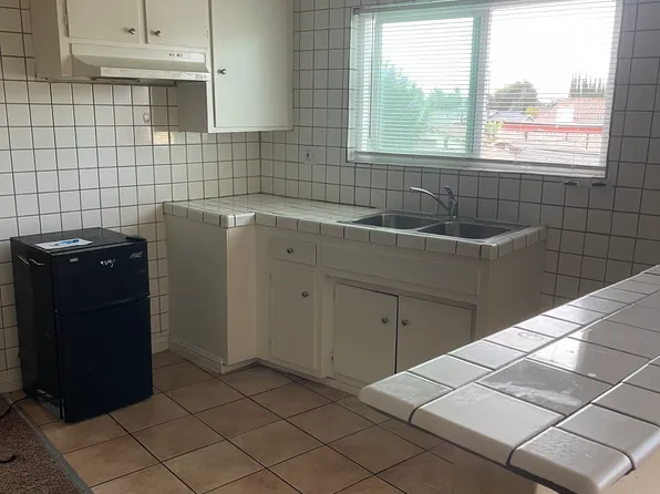 11130 Lower Azusa Rd APT 23, El Monte, CA 91731