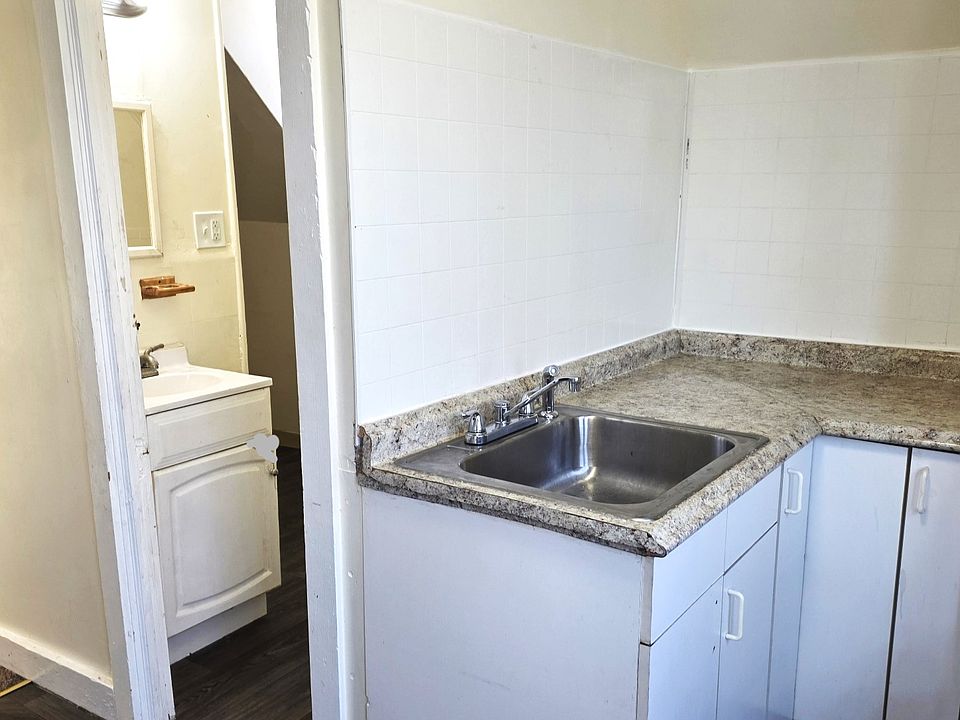 1st image of 43 Southside Pkwy APT 5
