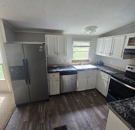 5th image of 174 Rodgers Lane Dr