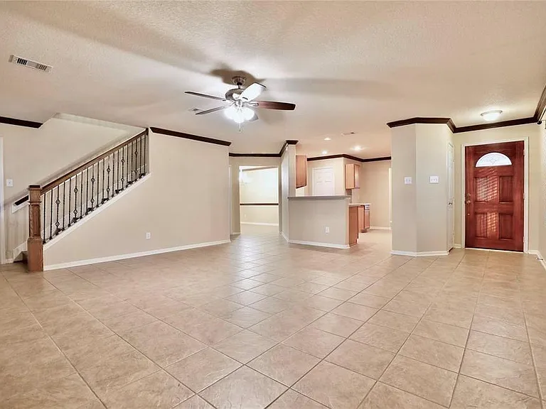 3503 Barkers Crossing Ave — Photo 5