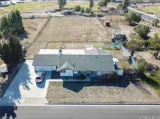 9522 Derby Dr, Riverside, CA 92509