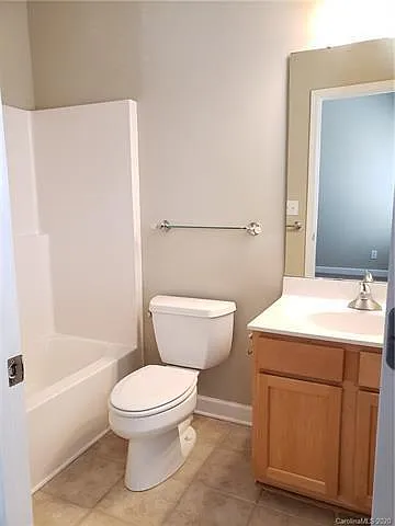 623 Old Meeting Way — Photo 11