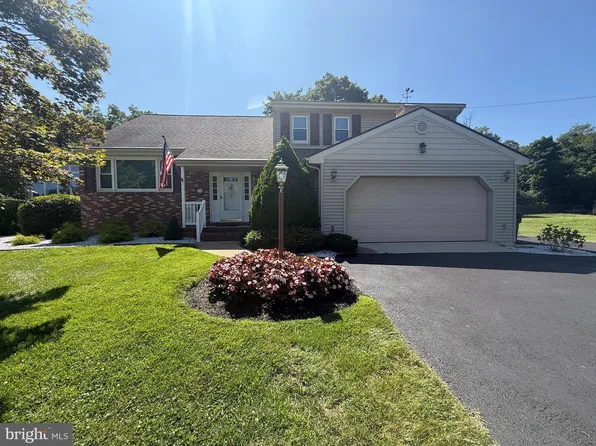 12 Vickers Ave, Bridgeton, NJ 08302