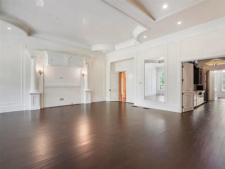 6420 Riverside Dr NW — Photo 43