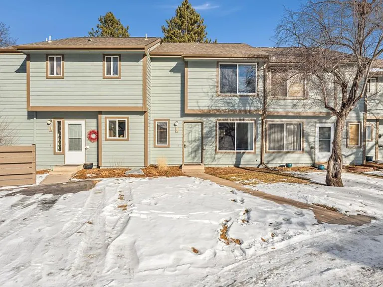3465 Lochwood Dr #J39 — Photo 13