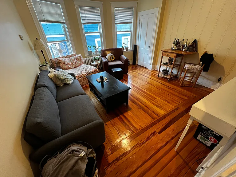 17 Dow St #2 — Photo 36