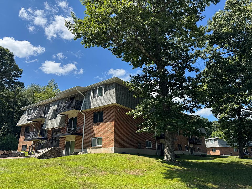 1st image of 176 Maple Ave APT 4-34