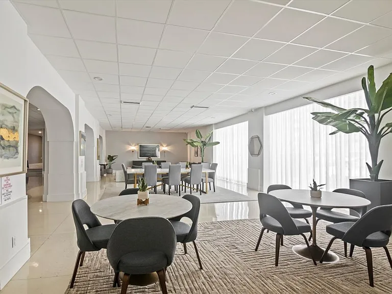 3140 S Ocean Dr #207 — Photo 14