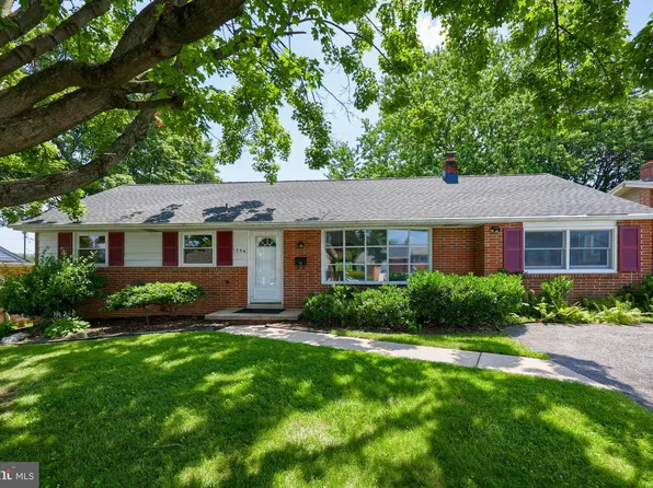 1754 Heritage Ave, Lancaster, PA 17603