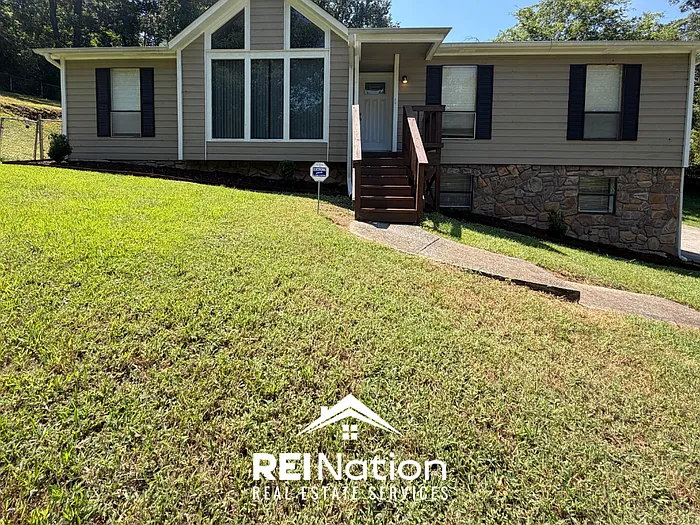 3 bed, 2.0 bath, 1493 sqft, $1,625 — Photo 1