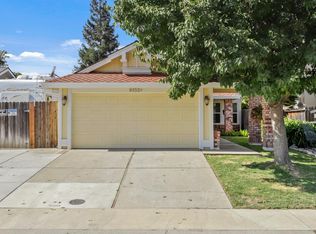 9352 Hoyleton Way, Elk Grove, CA 95758