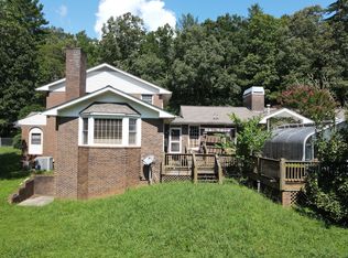 915 Hidden Lake Rd, Blairsville, GA 30512