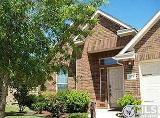 528 Hidden Dale Dr, Fort Worth, TX 76140