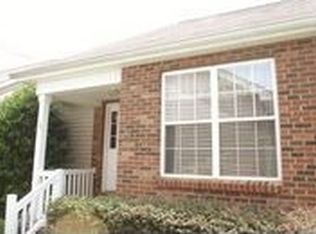30 N Woodridge View Ct, Hendersonville, NC 28791
