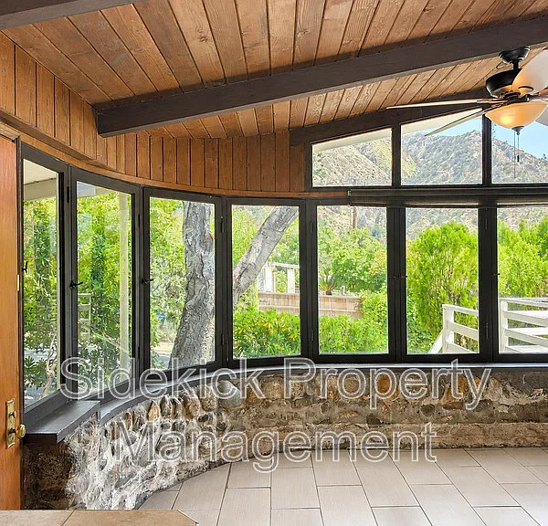 730 Orange Dr — Photo 7