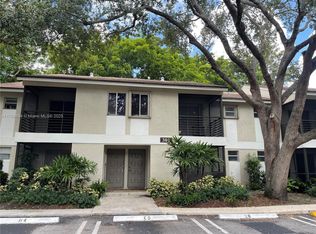 301 Gardens Dr APT 202, Pompano Beach, FL 33069
