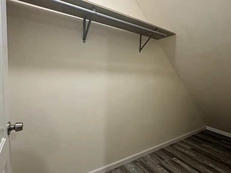 46 Garret St #2 — Photo 3