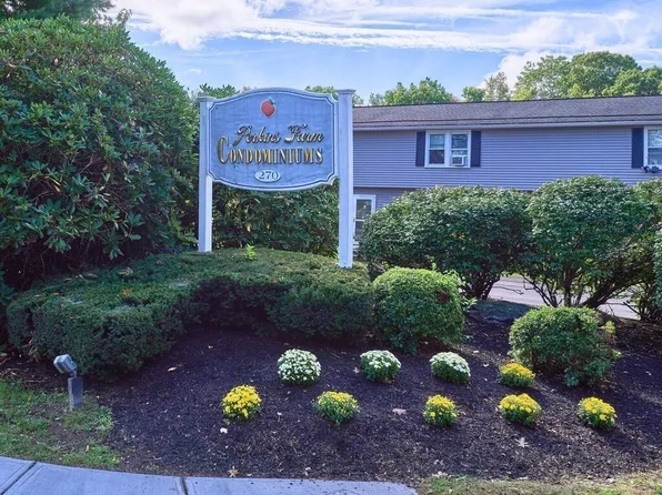 270 Sunderland Rd APT 40, Worcester, MA 01604