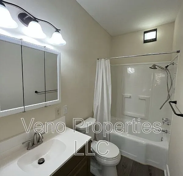 25 William St #B — Photo 15