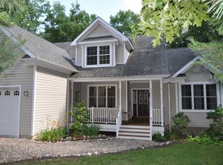 253 Lake Rd, Pine Plains, NY 12567