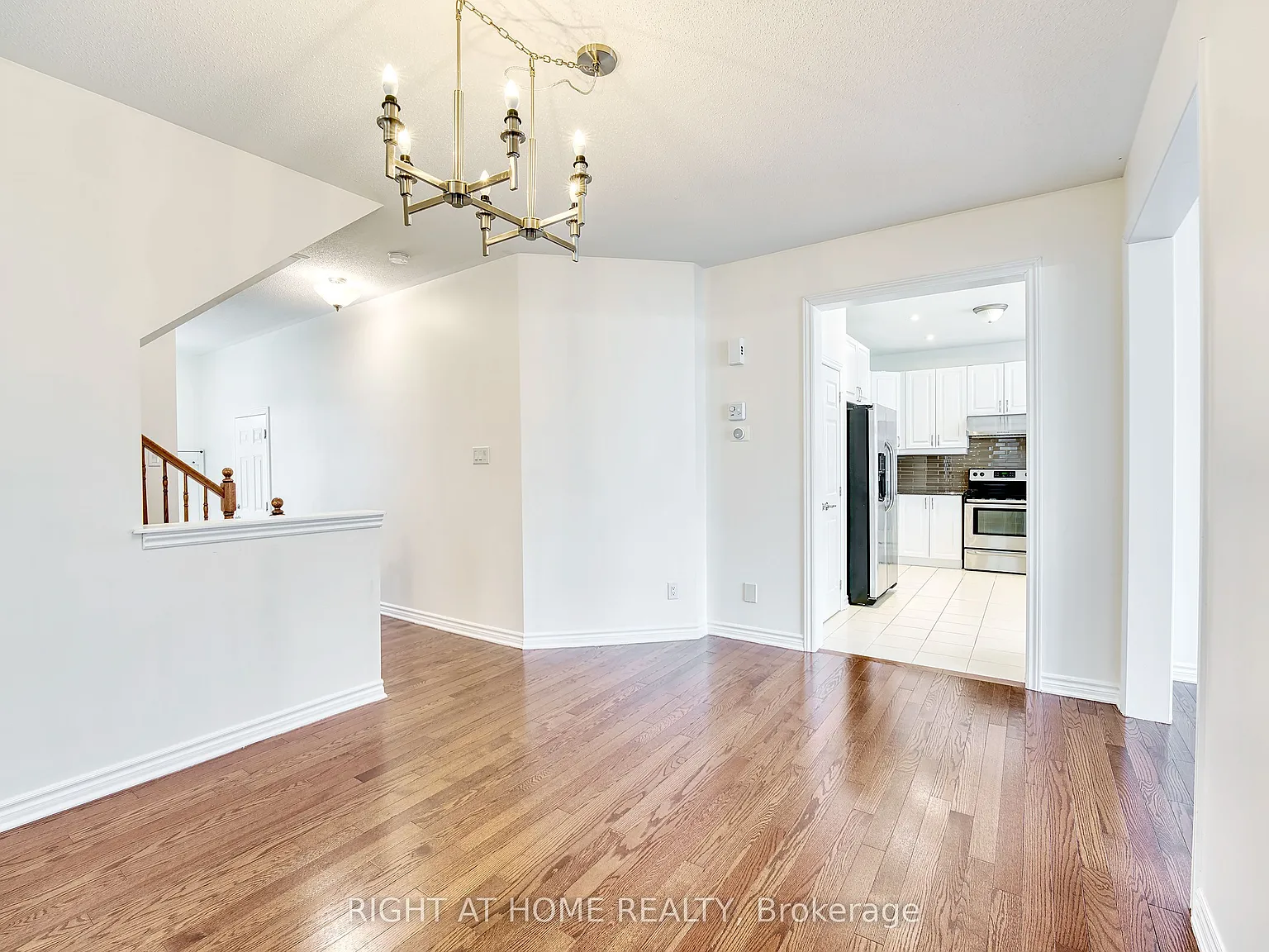 4 bed, $3,200 — Photo 4