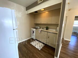 210 Parkview Blvd, Waterloo, IA 50702