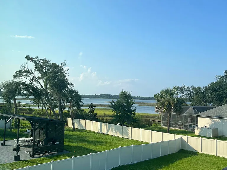 5395 Heckscher Dr — Photo 20