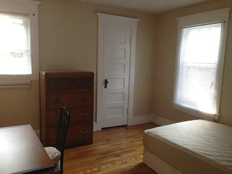 1020 Westcott St — Photo 13